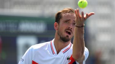 生的背后 生的背后