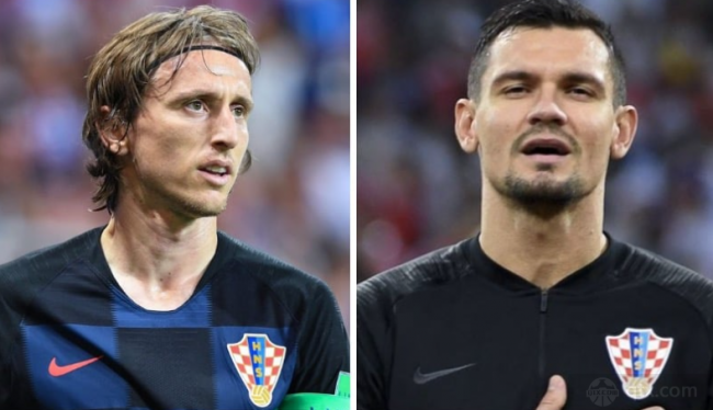 教练团队为 教练团队为